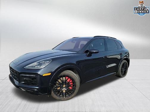 2022 Porsche Cayenne GTS