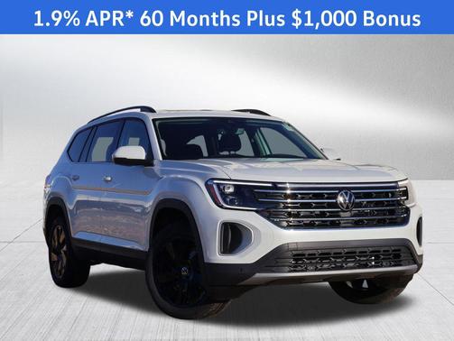 White 2026 Volkswagen Atlas 2.0T SE w/Technology