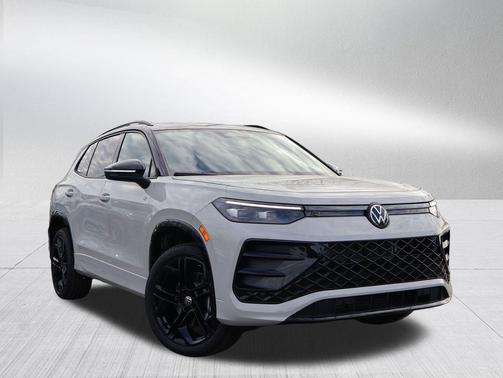 2026 Volkswagen Tiguan 2.0T SE R-Line Black 4MOTION