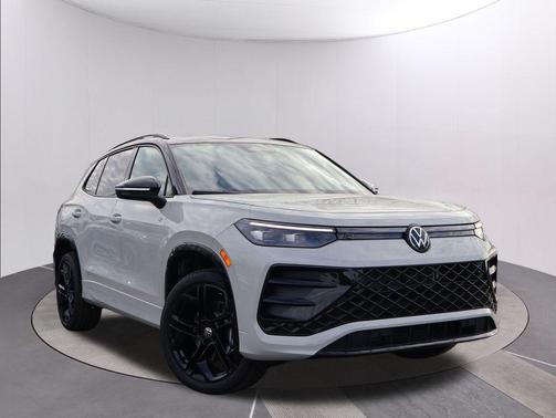 2026 Volkswagen Tiguan 2.0T SE R-Line Black 4MOTION