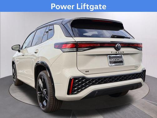 2026 Volkswagen Tiguan 2.0T SE R-Line Black 4MOTION