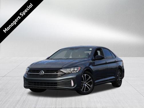 Platinum Gray Metallic 2023 Volkswagen Jetta 1.5T Sport