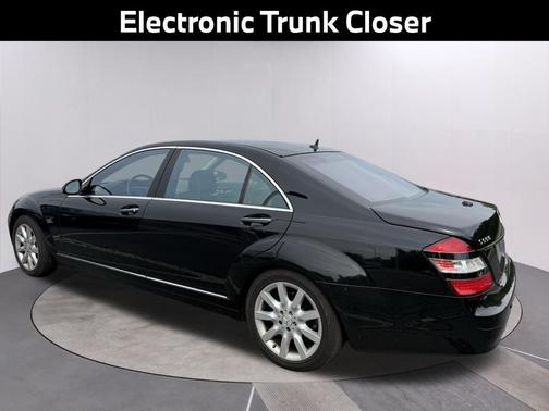 2007 Mercedes-Benz S-Class S 550