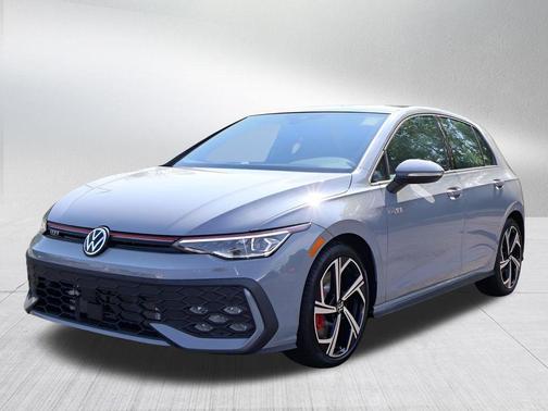 2025 Volkswagen Golf GTI 2.0T SE DSG
