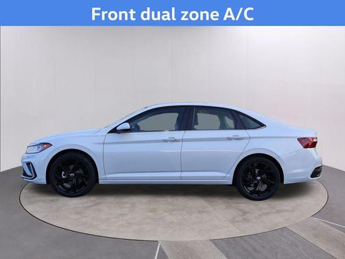 2026 Volkswagen Jetta 1.4T SE