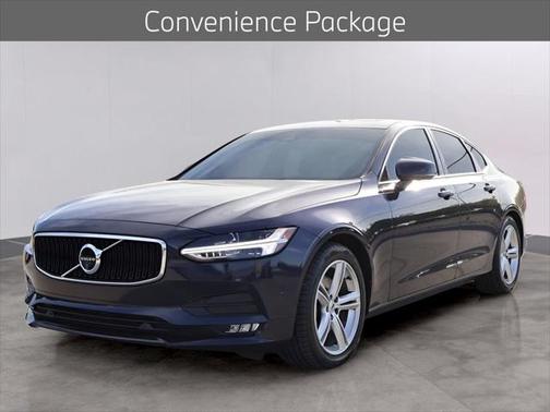 2017 Volvo S90 T5 Momentum