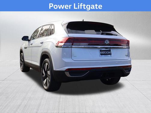 2026 Volkswagen Atlas Cross Sport 2.0T SE w/Technology 4MOTION