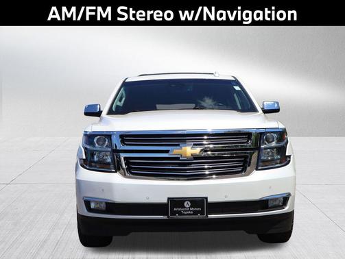 Iridescent Pearl Tricoat 2019 Chevrolet Suburban Premier