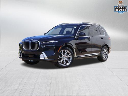 Black Sapphire Metallic 2024 BMW X7 xDrive40i