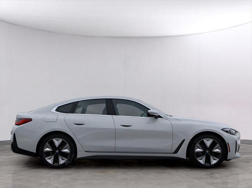 2025 BMW i4 Gran Coupe xDrive40