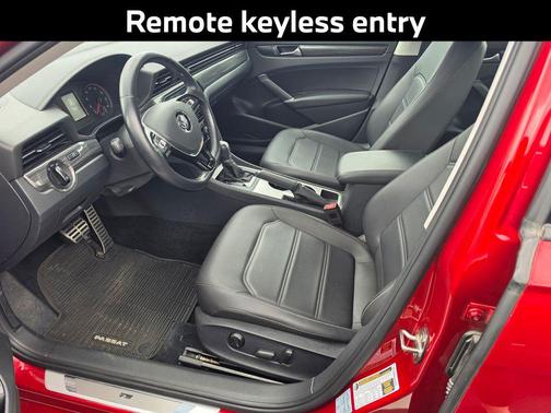 Aurora Red Metallic 2020 Volkswagen Passat 2.0T R-Line