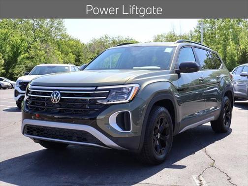 2025 Volkswagen Atlas 2.0T Peak Edition
