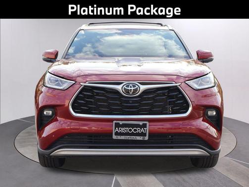 2023 Toyota Highlander Platinum