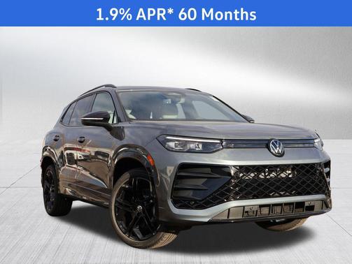 platinum gray metallic 2026 Volkswagen Tiguan 2.0T SE R-Line Black 4MOTION