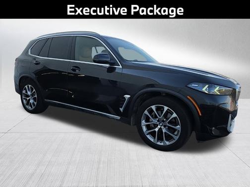 Black Sapphire Metallic 2024 BMW X5 xDrive40i