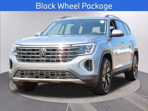 2025 Volkswagen Atlas 2.0T SE w/Technology 4MOTION