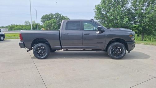 Granite Crystal Metallic Clearcoat 2026 RAM 2500 Laramie Crew Cab 4x4 6'4' Box
