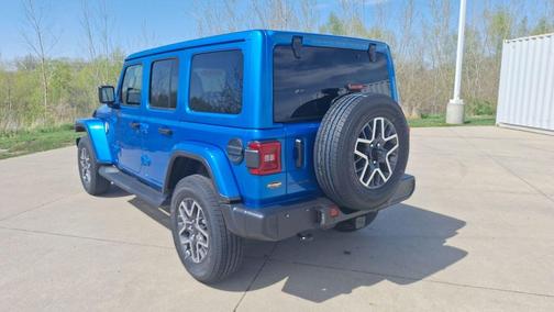Hydro Blue Pearlcoat 2026 Jeep Wrangler 4-Door Sahara 4x4