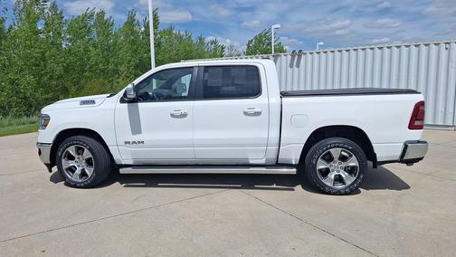 Bright White Clearcoat 2023 RAM 1500 Laramie