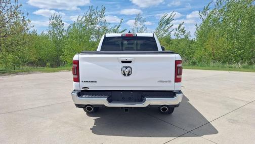 Bright White Clearcoat 2023 RAM 1500 Laramie