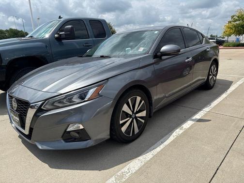 Gun Metallic 2022 Nissan Altima 2.5 SL