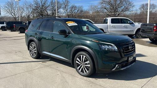 2024 Nissan Pathfinder Platinum 4WD