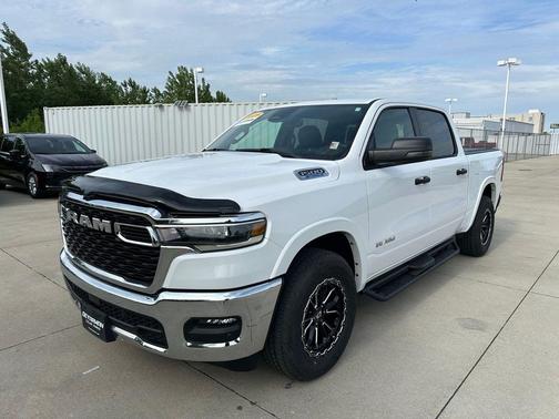Bright White Clearcoat 2025 RAM 1500 Big Horn/Lone Star
