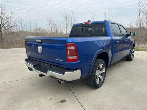 Blue Streak Pearlcoat 2019 RAM 1500 Laramie