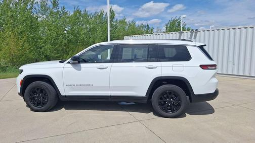 Bright White Clearcoat 2023 Jeep Grand Cherokee L Limited