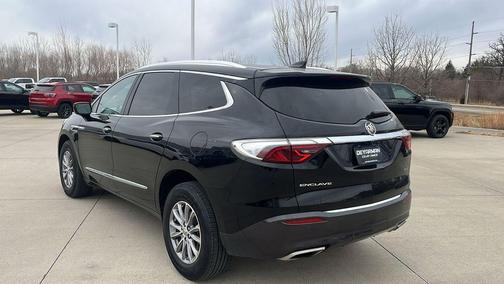 2023 Buick Enclave Essence FWD