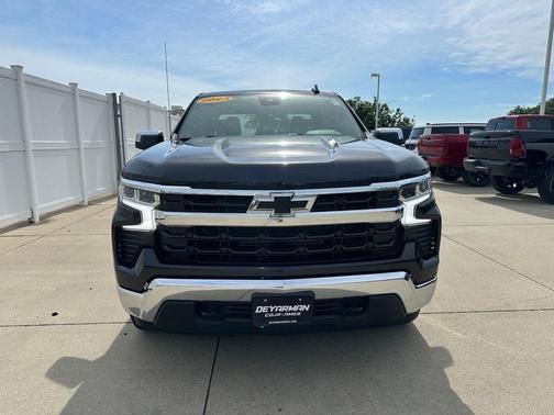 Dark Ash Metallic 2023 Chevrolet Silverado 1500 LT