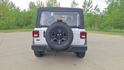 Bright White Clearcoat 2026 Jeep Wrangler Sport