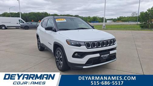 Bright White Clearcoat 2023 Jeep Compass Limited