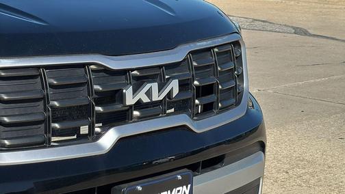 Ebony Black 2025 Kia Telluride S