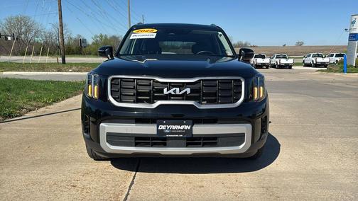 Ebony Black 2025 Kia Telluride S