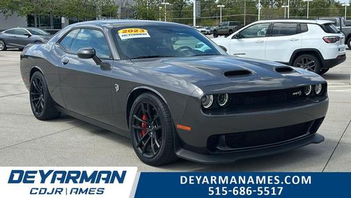 Granite Crystal Metallic Clearcoat 2023 Dodge Challenger SRT Hellcat