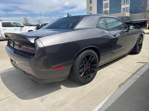 Granite Crystal Metallic Clearcoat 2023 Dodge Challenger SRT Hellcat