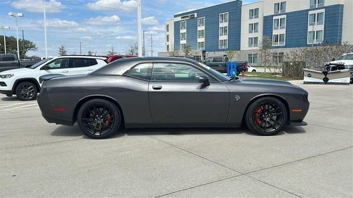 Granite Crystal Metallic Clearcoat 2023 Dodge Challenger SRT Hellcat