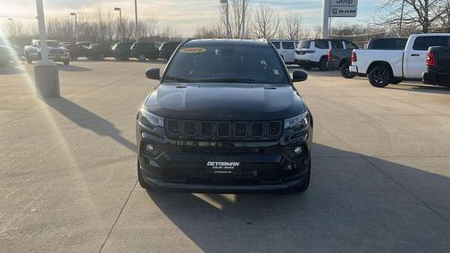 Diamond Black Crystal Pearlcoat 2026 Jeep Compass Latitude