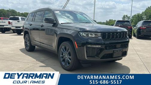 Diamond Black Crystal Pearlcoat 2026 Jeep Grand Cherokee Limited