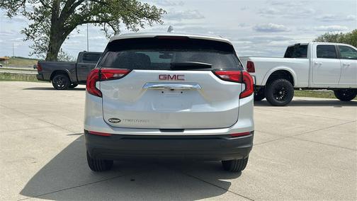 Quicksilver Metallic 2018 GMC Terrain SLE