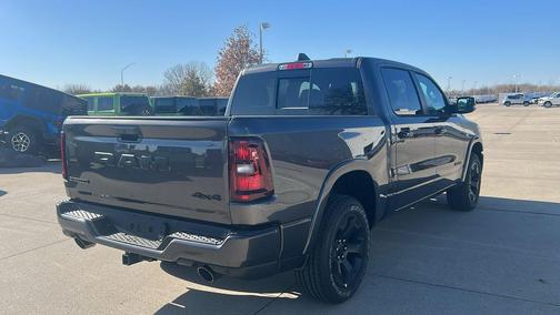 Granite Crystal Metallic Clearcoat 2026 RAM 1500 Big Horn/Lone Star