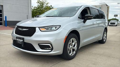 Silver Mist Clearcoat 2024 Chrysler Pacifica Limited