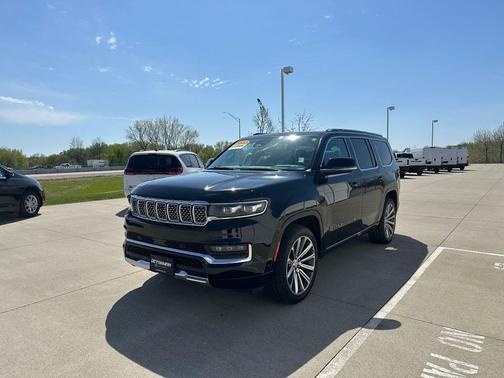 Diamond Black Crystal Pearlcoat 2023 Jeep Grand Wagoneer Series II 4x4