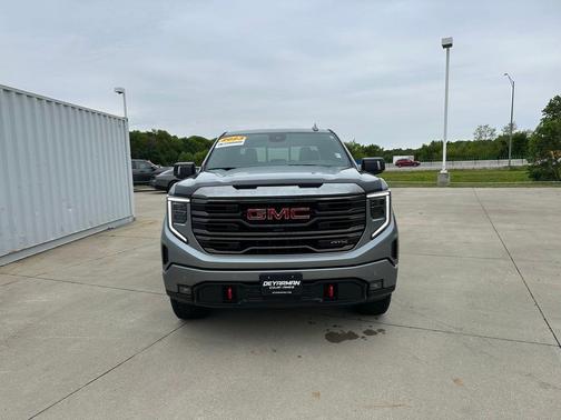 Sterling Metallic 2023 GMC Sierra 1500 AT4