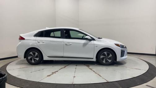2018 Hyundai IONIQ Hybrid SEL