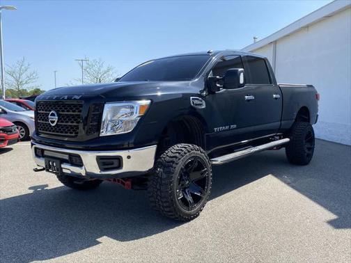 2019 Nissan Titan XD SV