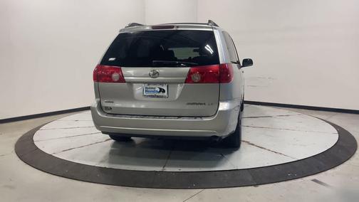 2007 Toyota Sienna LE