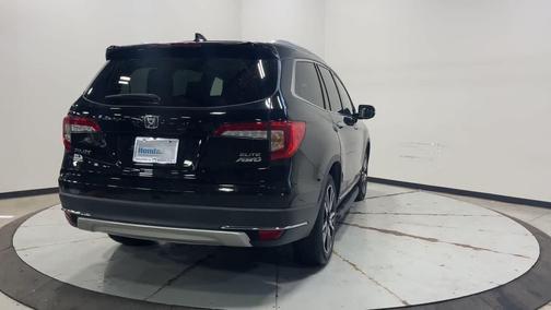 2022 Honda Pilot AWD Elite