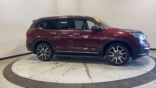 2021 Honda Pilot Touring 8-Passenger